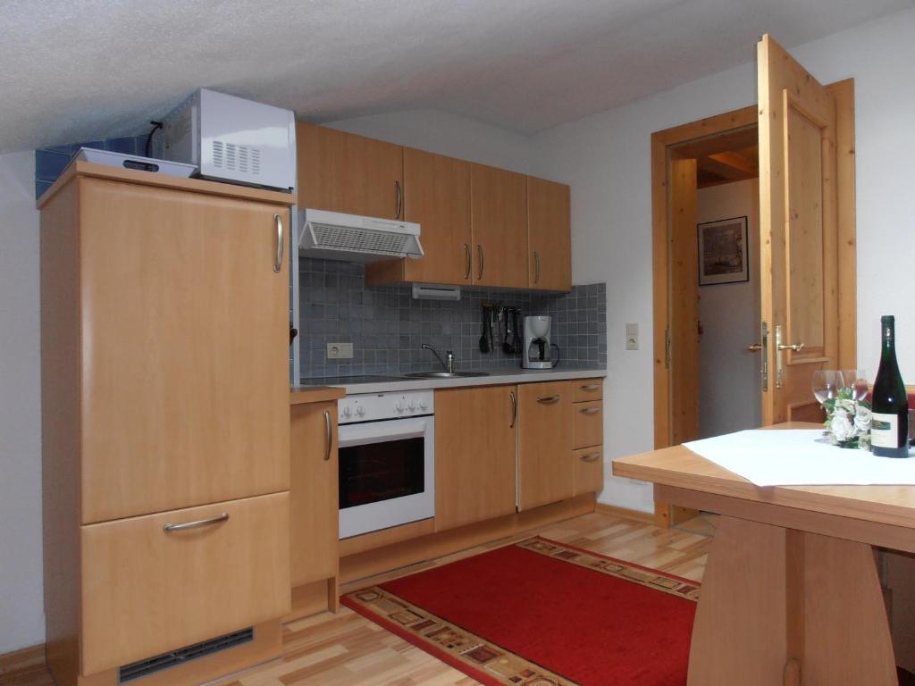 Ferienhaus Inge Sankt Leonhard im Pitztal Szoba fotó